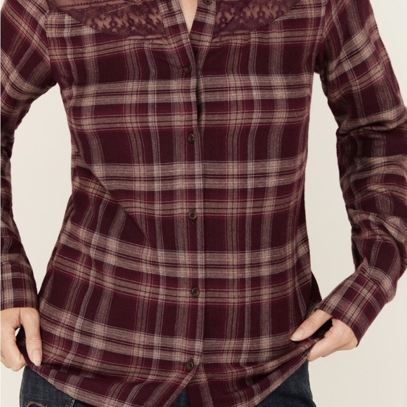 New. Shyanne Wome's Burgundy Plaid Button Down Shirt Size L - Picture 3 of 12